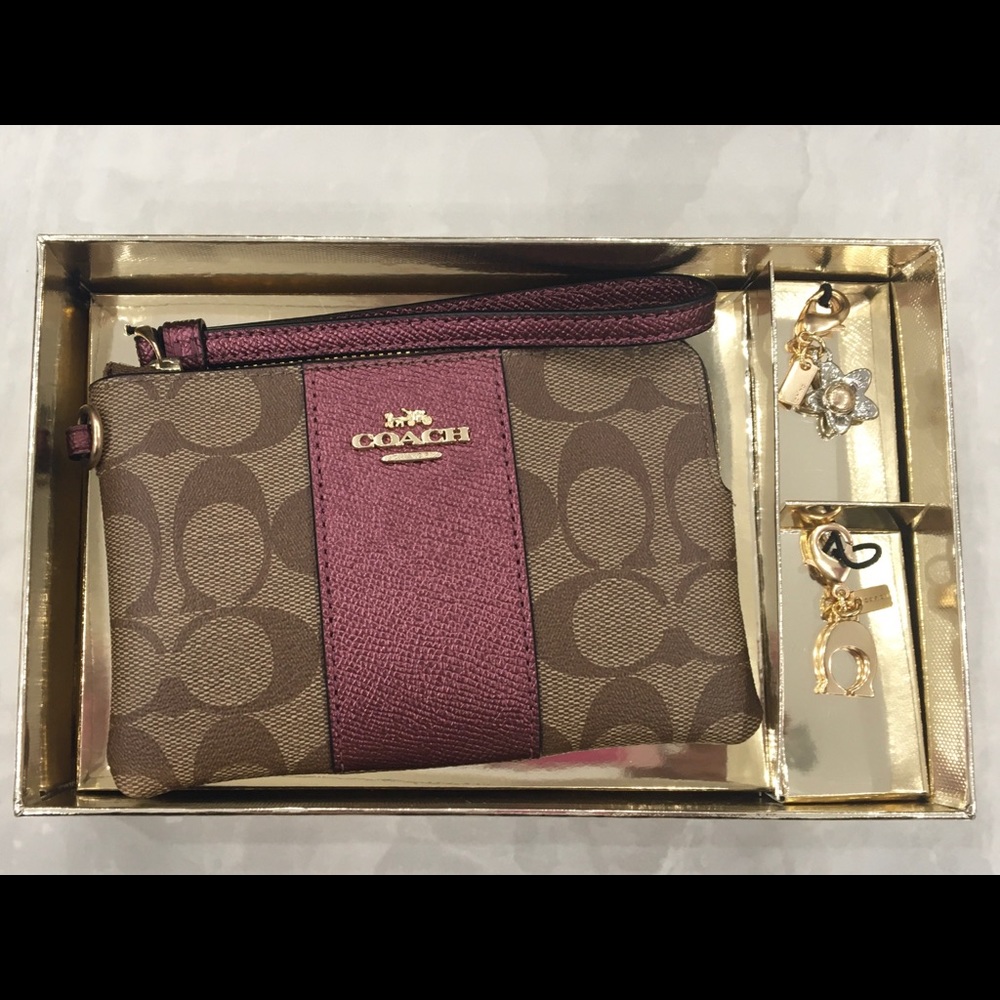 Coach wallet Brenda new !